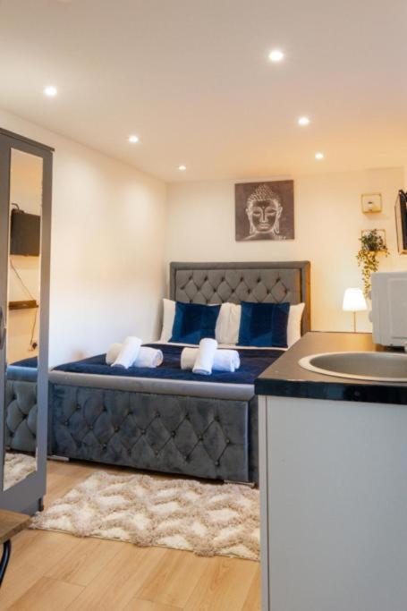 Heathrow Guest House - Oakway Feltham Zewnętrze zdjęcie